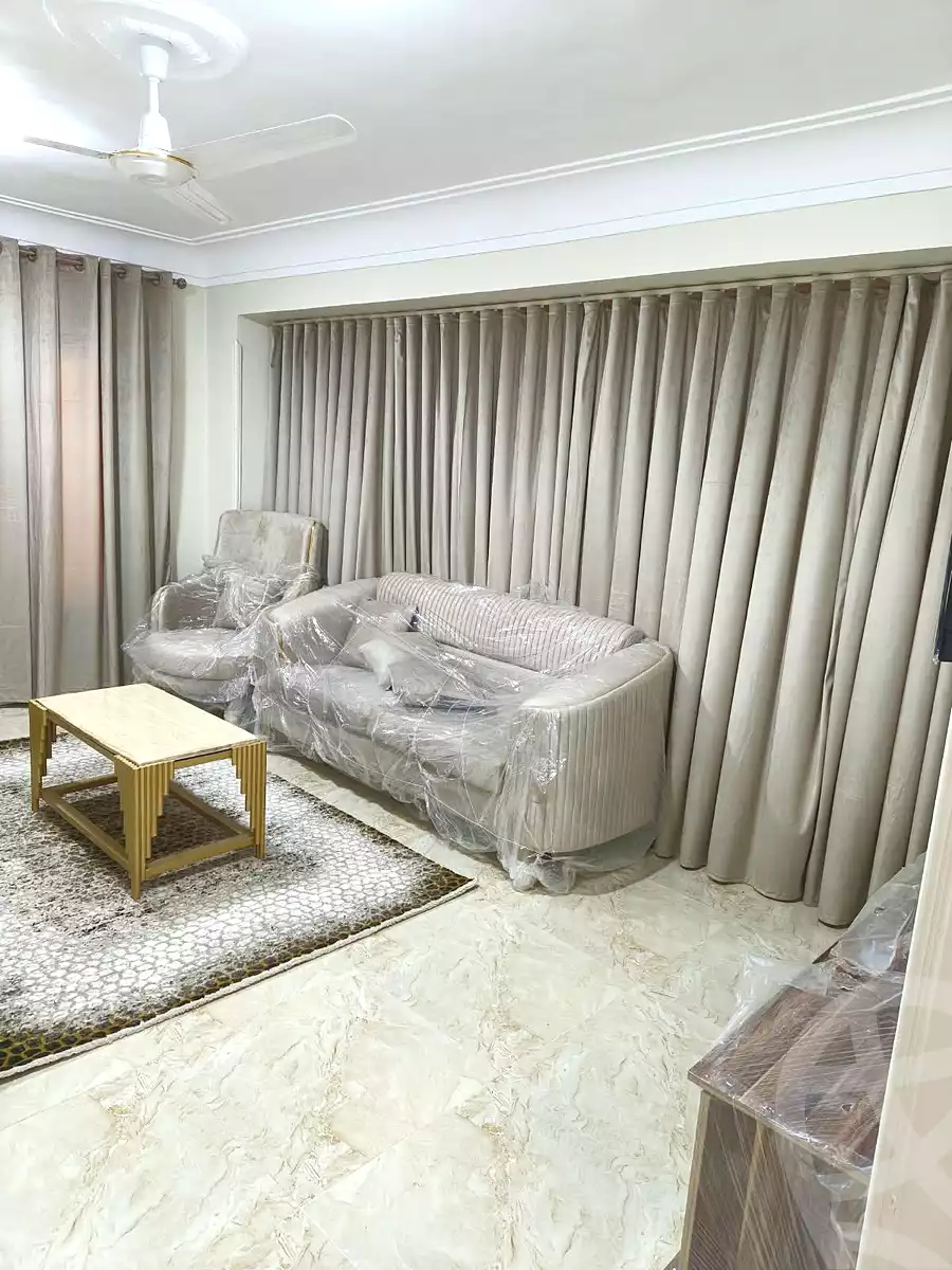 https://aqarmap.com.eg/ar/listing/7233961-for-rent-cairo-6th-of-october-mntq-fr-y-b-6-ktwbr