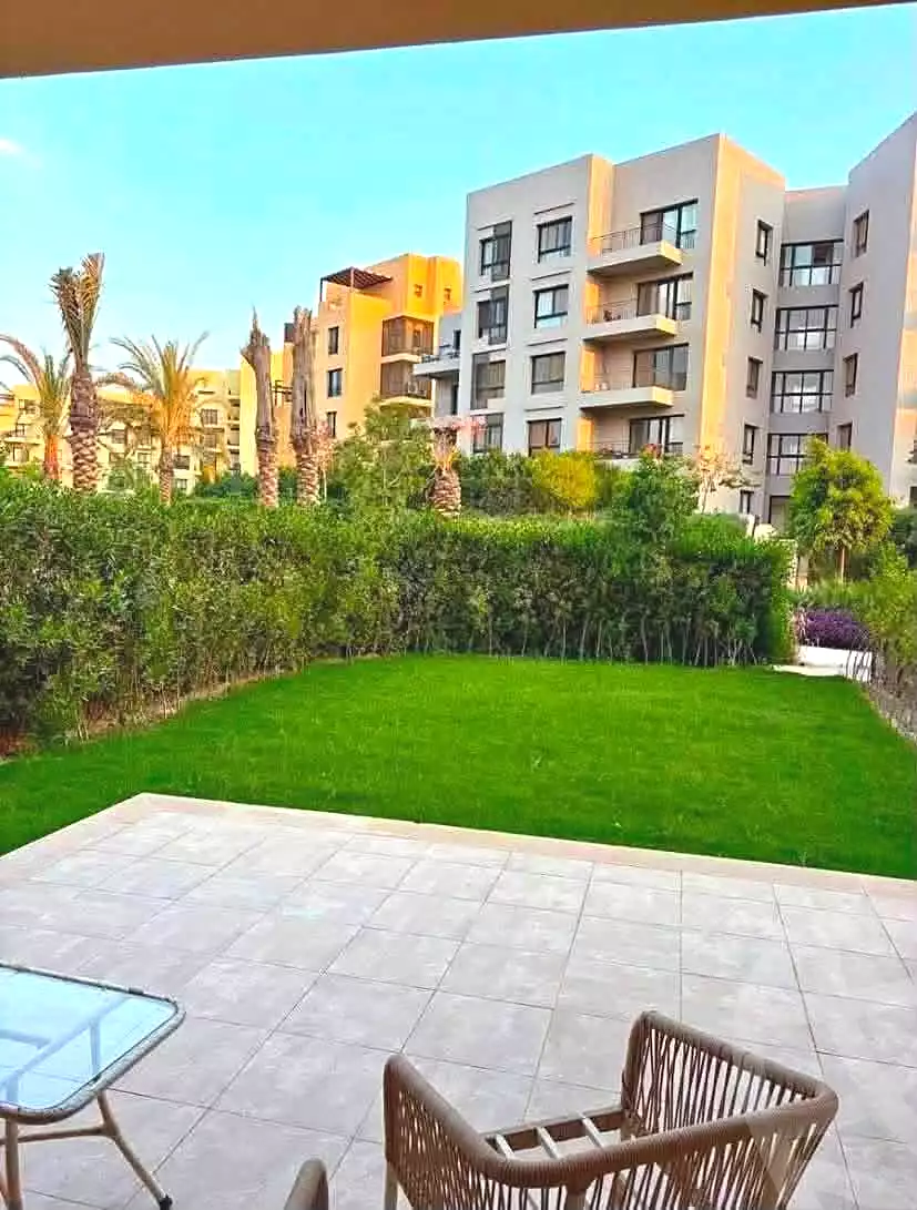 https://aqarmap.com.eg/ar/listing/7233837-for-sale-cairo-6th-of-october-hadaeq-october-compounds-o-west-club-yard-o-west