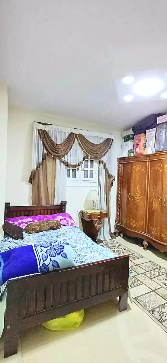 https://aqarmap.com.eg/en/listing/7234115-for-sale-alexandria-al-agamy-lbytsh-ibrahim-othman-st