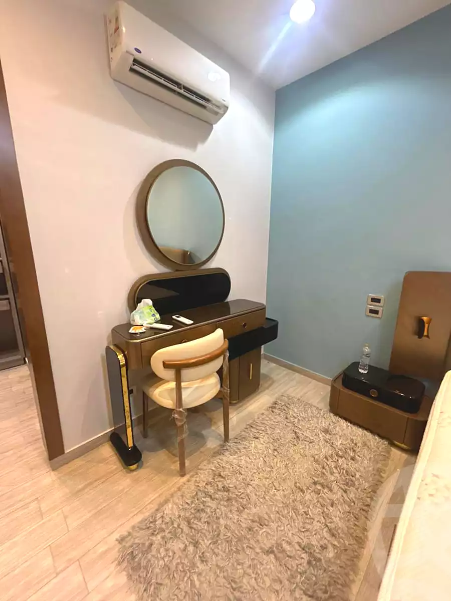 https://aqarmap.com.eg/en/listing/7234139-for-rent-cairo-new-cairo-compounds-hyde-park-centre-ville-hyde-park
