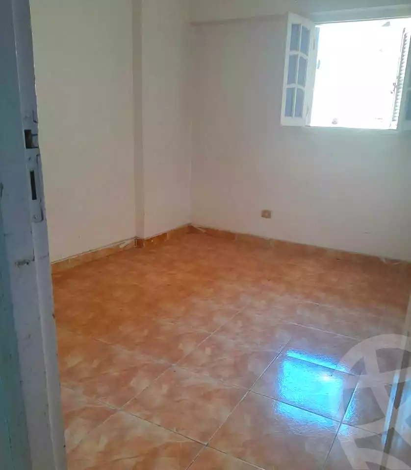 https://aqarmap.com.eg/ar/listing/7234204-for-sale-alexandria-el-asafra-l-sfr-bhry