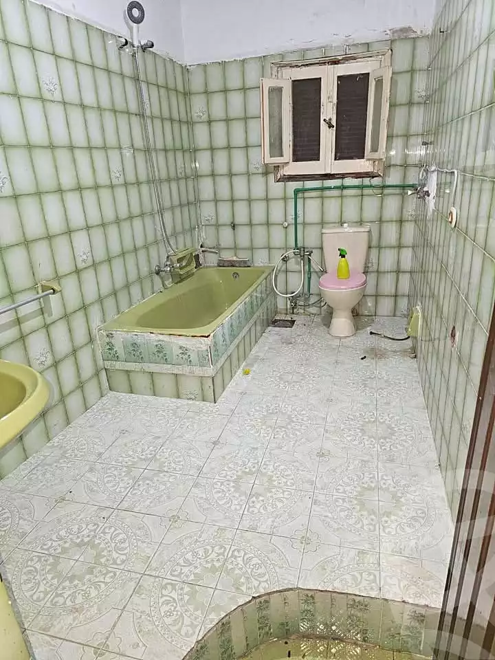 https://aqarmap.com.eg/ar/listing/7234224-for-rent-alexandria-al-agamy-lbytsh-shahr-al-assal-st