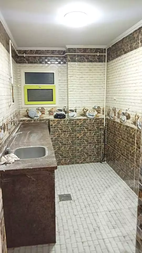 https://aqarmap.com.eg/ar/listing/7234285-for-sale-alexandria-al-agamy-lbytsh-bianchiii-el-arbaeen-st