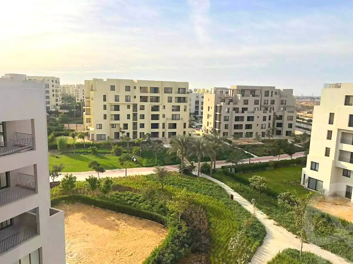 https://aqarmap.com.eg/ar/listing/7234152-for-sale-cairo-6th-of-october-hadaeq-october-compounds-o-west-club-yard-o-west