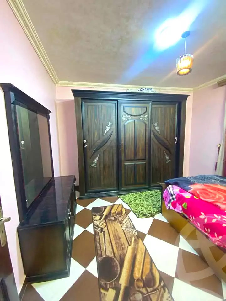 https://aqarmap.com.eg/ar/listing/7234454-for-rent-cairo-el-haram-kyrw-mwl