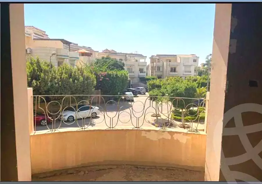 https://aqarmap.com.eg/en/listing/7234570-for-sale-cairo-new-cairo-compounds-golden-heights-1