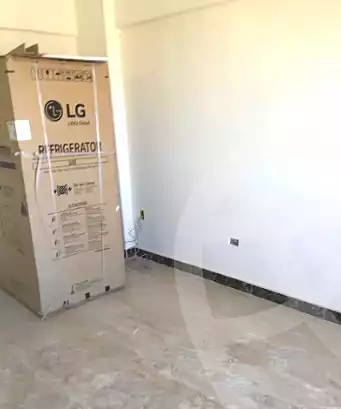 https://aqarmap.com.eg/ar/listing/7234620-for-sale-alexandria-moharram-bey-tryq-qn-lswys