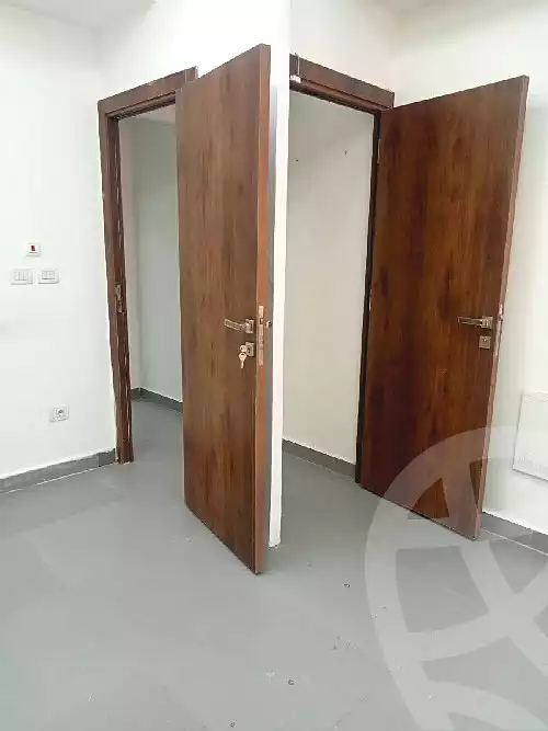 https://aqarmap.com.eg/ar/listing/7019219-for-rent-cairo-new-cairo-el-sadat-axis