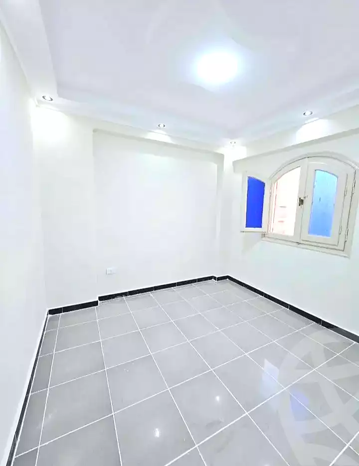 https://aqarmap.com.eg/ar/listing/7234754-for-sale-alexandria-al-agamy-shataa-el-nakheel