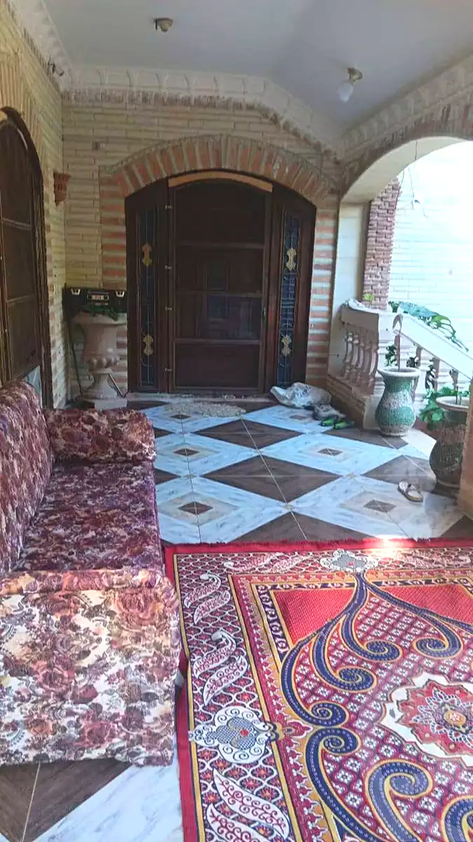 https://aqarmap.com.eg/ar/listing/7234628-for-sale-alexandria-al-agamy-lbytsh-el-hanafeya-st