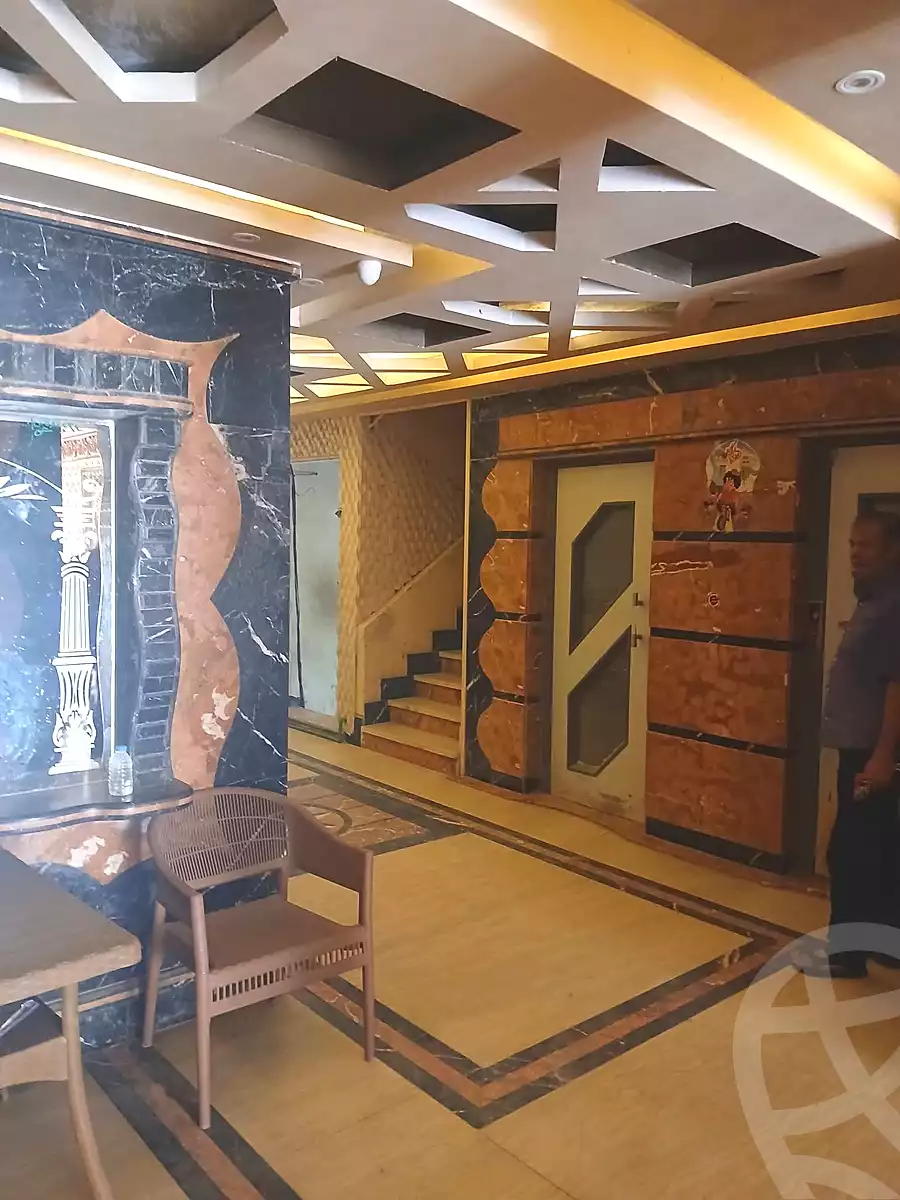 https://aqarmap.com.eg/ar/listing/7234800-for-sale-alexandria-el-asafra-shr-45