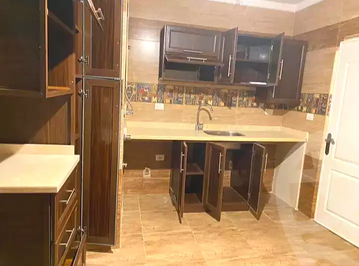 https://aqarmap.com.eg/en/listing/7234850-for-rent-alexandria-kafr-abdo