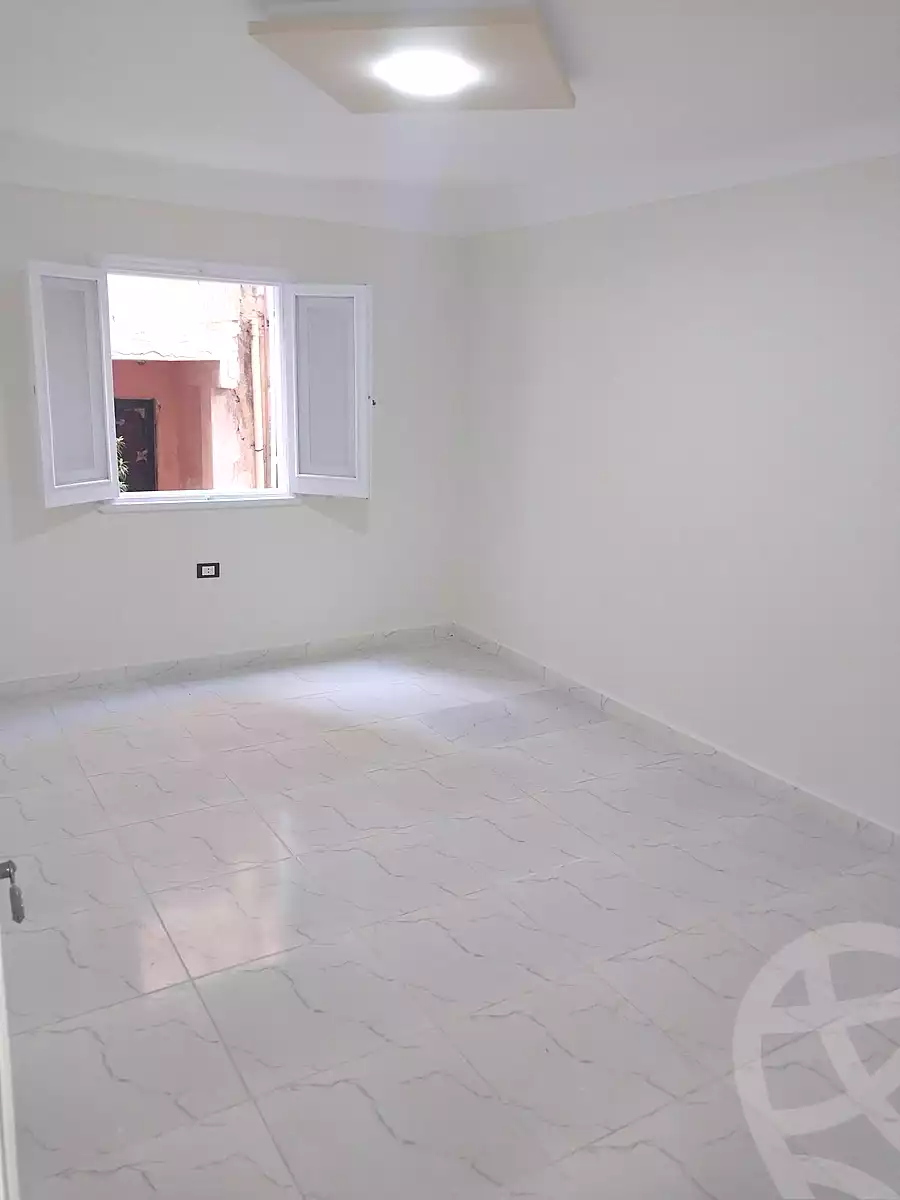 https://aqarmap.com.eg/ar/listing/7234877-for-sale-alexandria-al-agamy-el-hanouvel