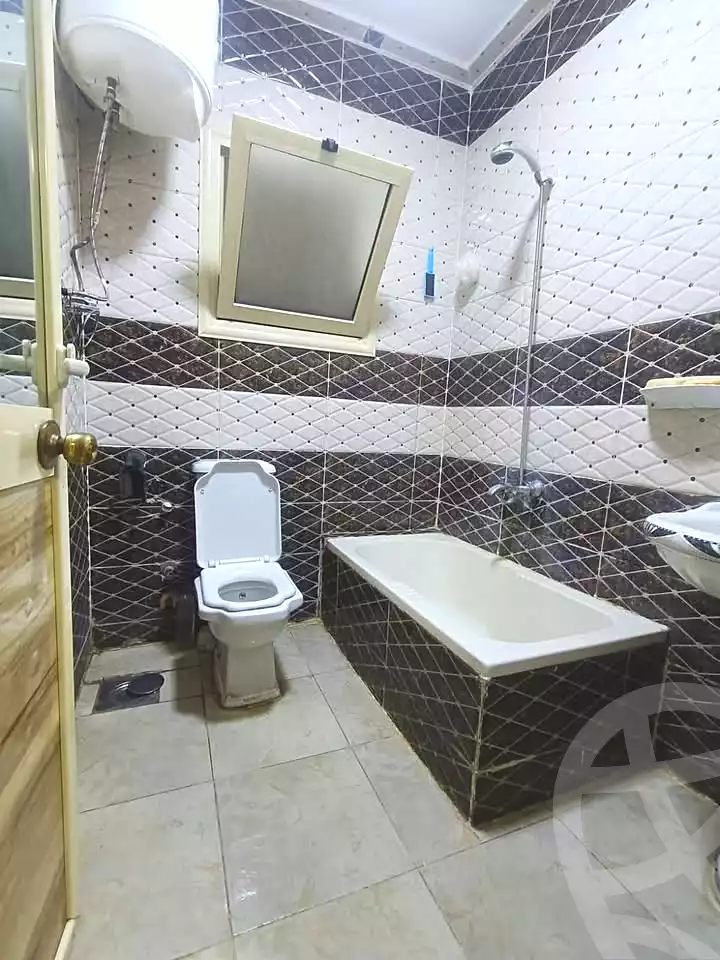 https://aqarmap.com.eg/ar/listing/7234919-for-sale-alexandria-al-agamy-lbytsh-al-samalehy-2-st