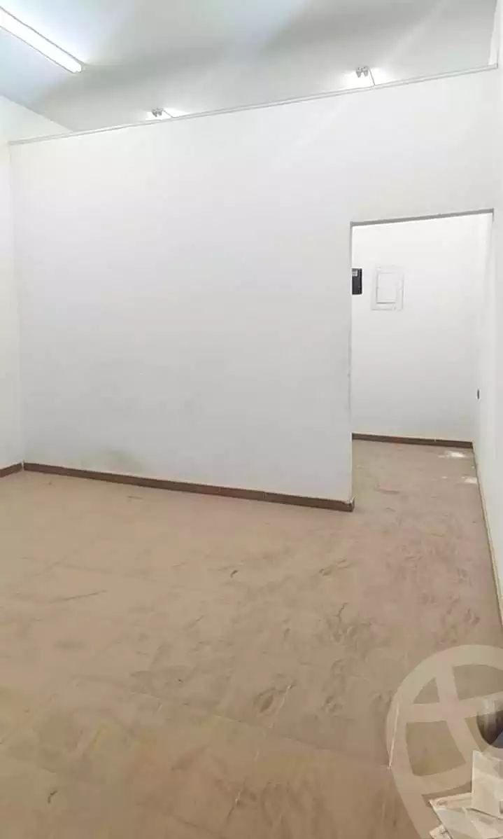 https://aqarmap.com.eg/en/listing/7234971-for-rent-cairo-shoubra-corniche-el-nile-st