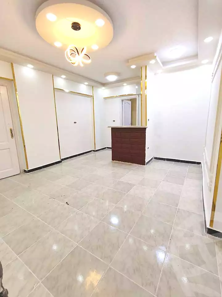 https://aqarmap.com.eg/ar/listing/7235101-for-sale-alexandria-al-agamy-shataa-el-nakheel