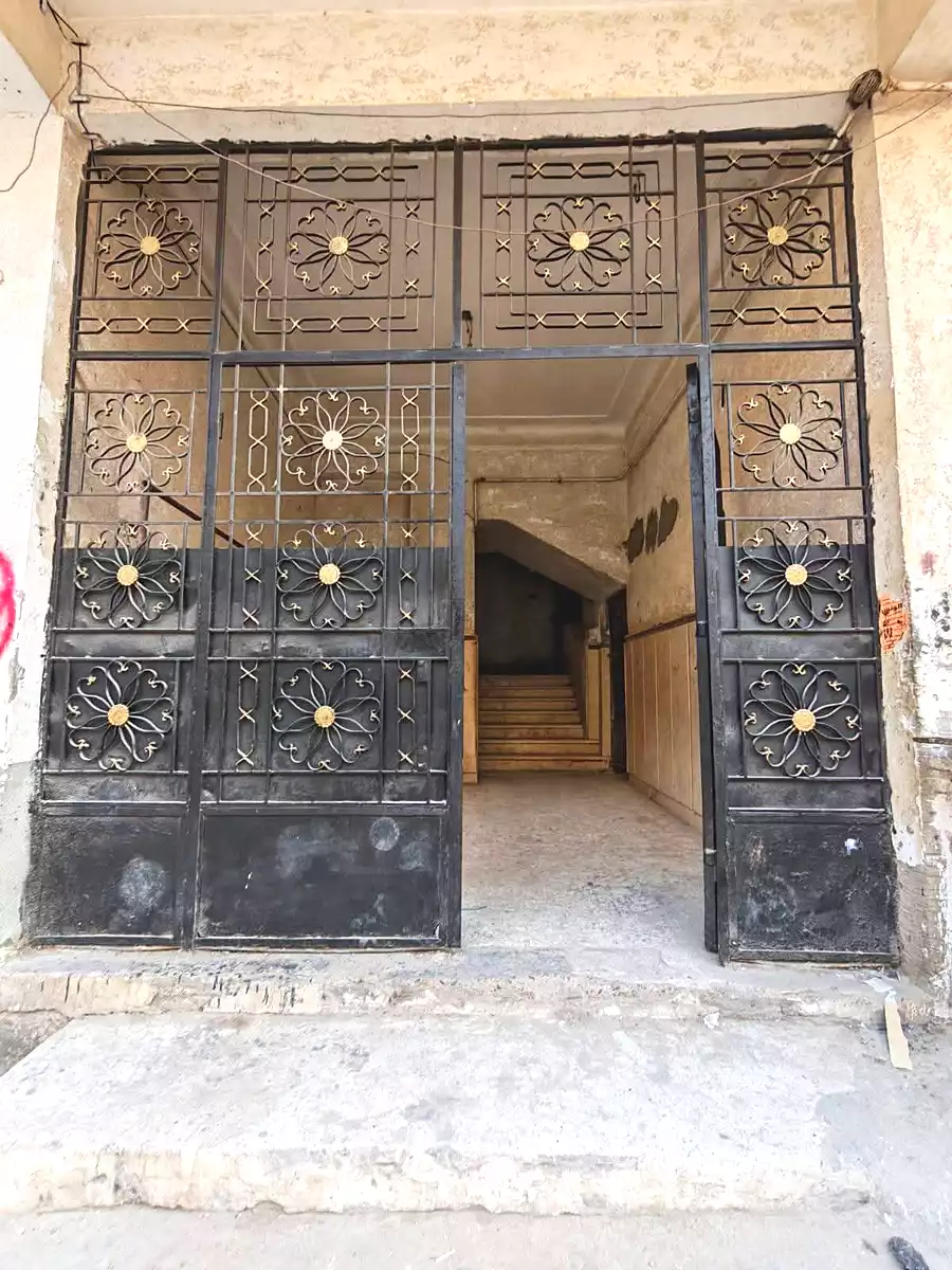 https://aqarmap.com.eg/en/listing/7235137-for-sale-alexandria-al-agamy-el-hanouvel