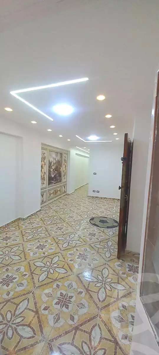 https://aqarmap.com.eg/ar/listing/7235180-for-sale-alexandria-el-asafra-shr-45