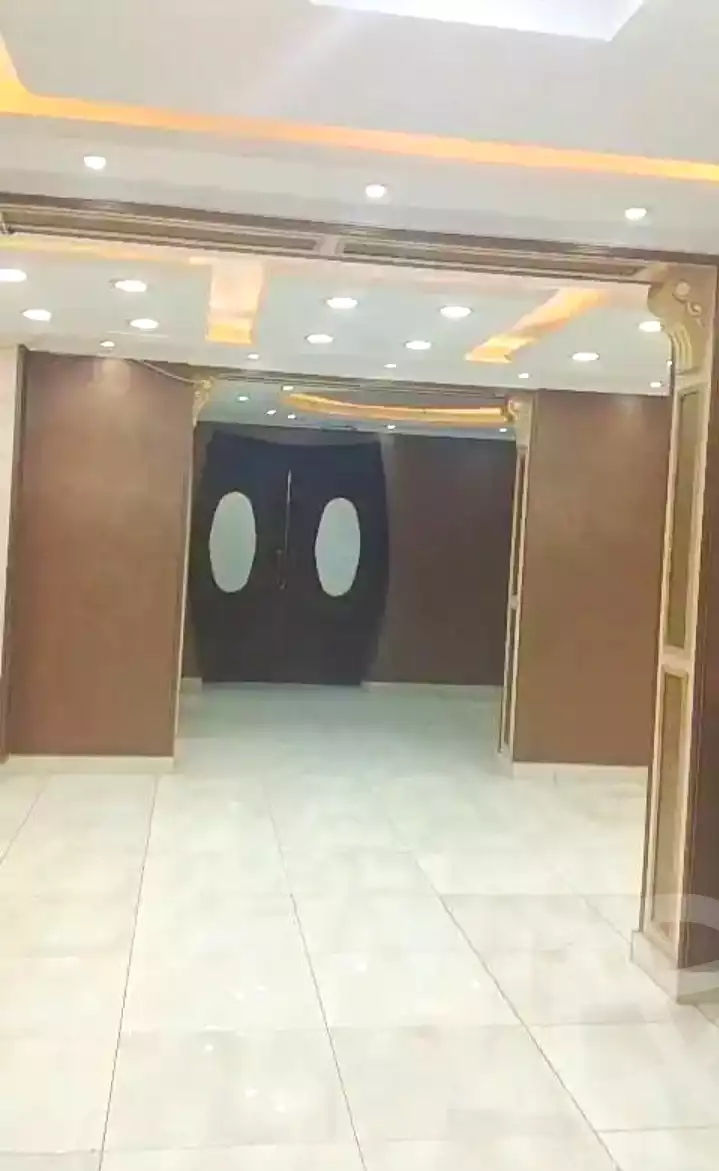 https://aqarmap.com.eg/ar/listing/7235198-for-rent-alexandria-ganaklis