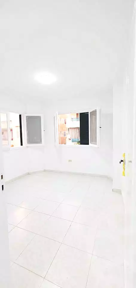 https://aqarmap.com.eg/ar/listing/7235214-for-sale-alexandria-al-agamy-shataa-el-nakheel