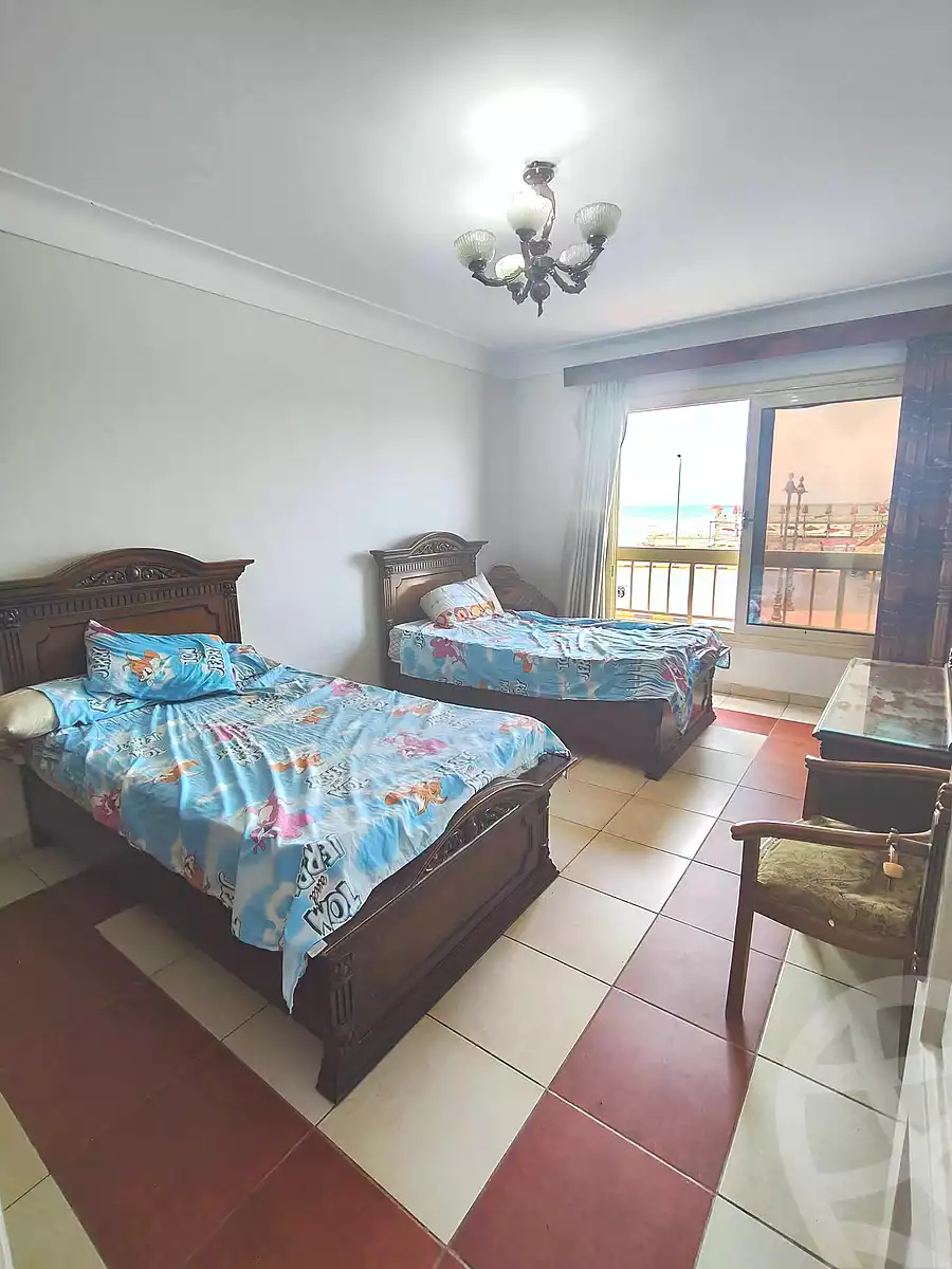 https://aqarmap.com.eg/ar/listing/7235315-for-sale-alexandria-el-asafra-l-sfr-bhry-el-geish-rd