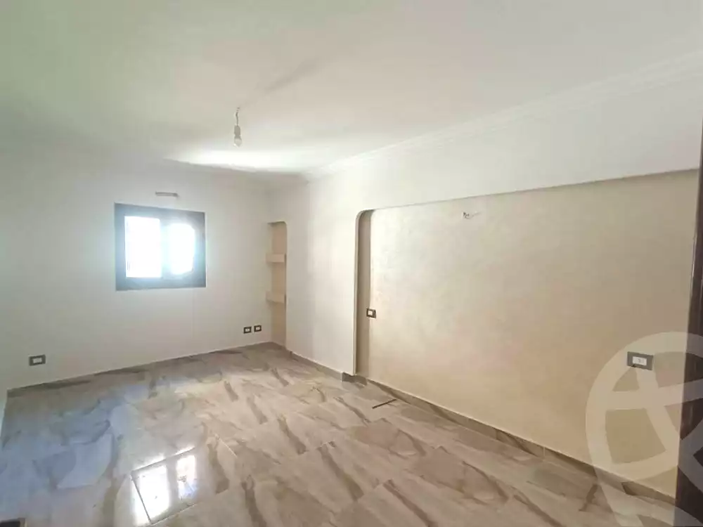 https://aqarmap.com.eg/ar/listing/7234809-for-sale-alexandria-al-agamy-lbytsh-princess-st