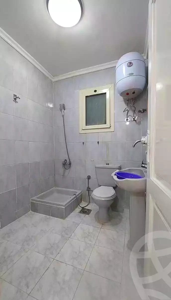 https://aqarmap.com.eg/en/listing/7235352-for-sale-alexandria-al-agamy-shataa-el-nakheel