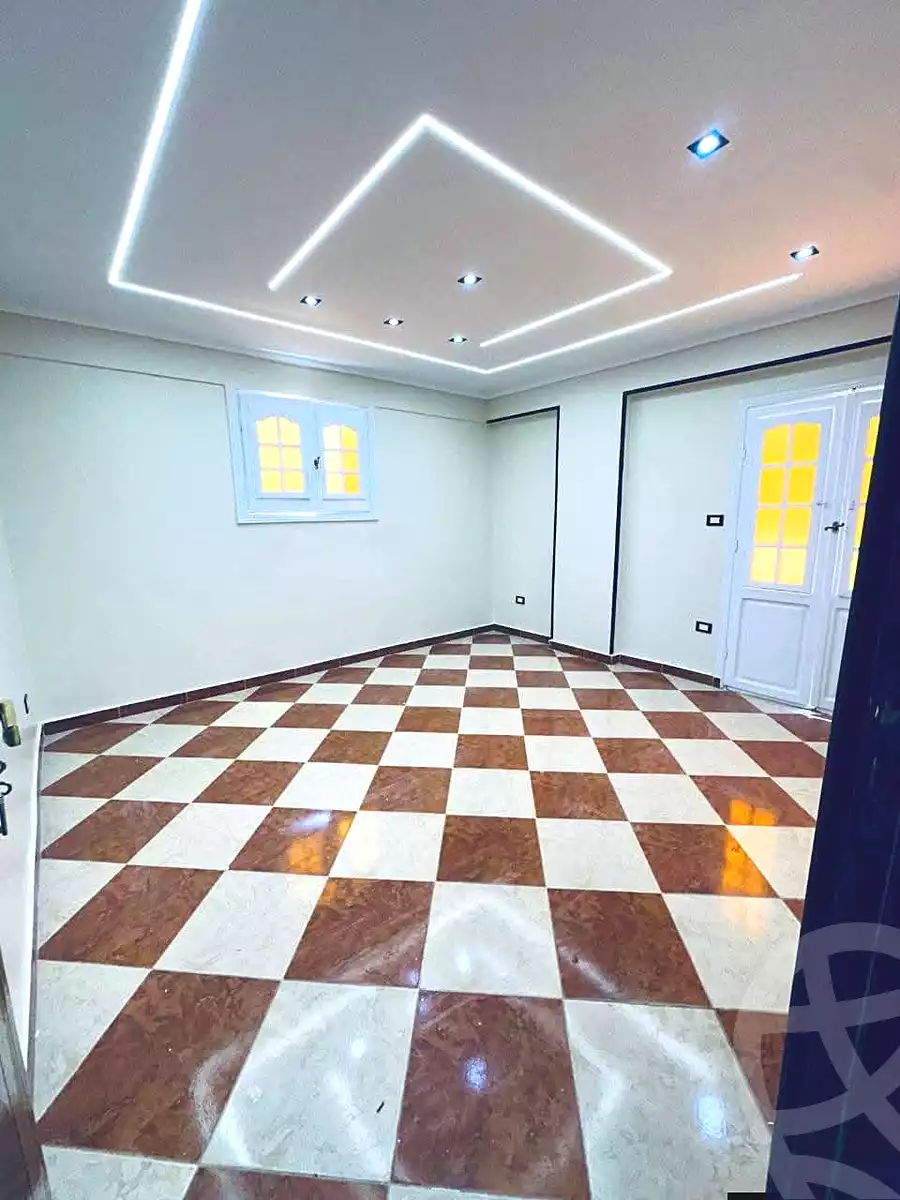 https://aqarmap.com.eg/ar/listing/7235729-for-sale-alexandria-lsywf-el-falki