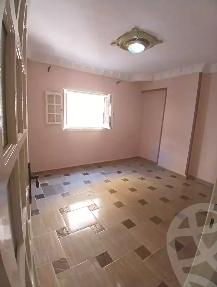 https://aqarmap.com.eg/en/listing/7235952-for-sale-alexandria-el-mandara-alex-el-mandara-bahri-sidi-kamal-st