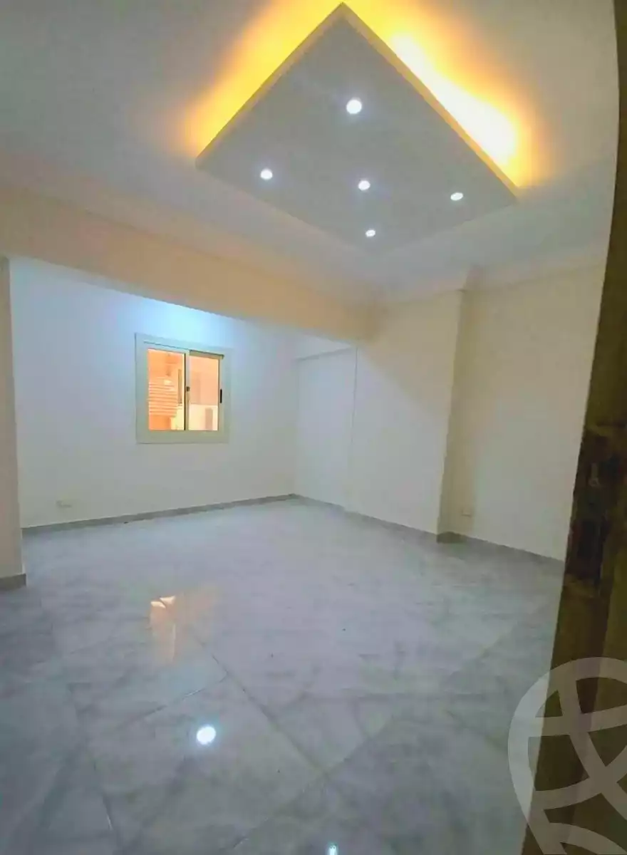 https://aqarmap.com.eg/ar/listing/7235962-for-sale-alexandria-sydy-bshr-sydy-bshr-bhry-shr-mhmd-njyb