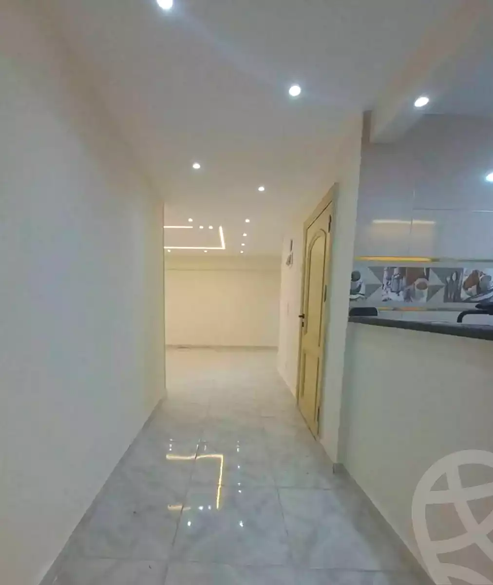 https://aqarmap.com.eg/ar/listing/7235962-for-sale-alexandria-sydy-bshr-sydy-bshr-bhry-shr-mhmd-njyb
