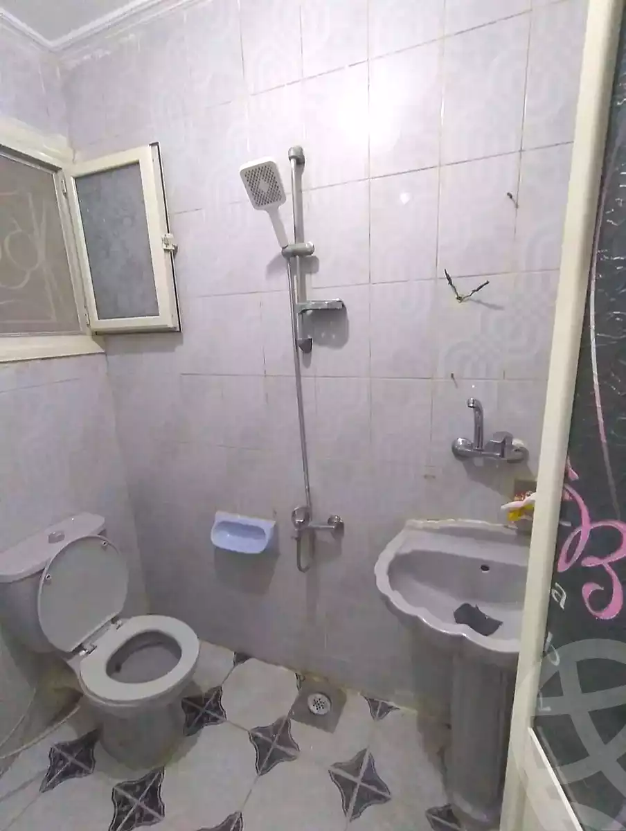 https://aqarmap.com.eg/ar/listing/7235965-for-sale-alexandria-lsywf-el-falki