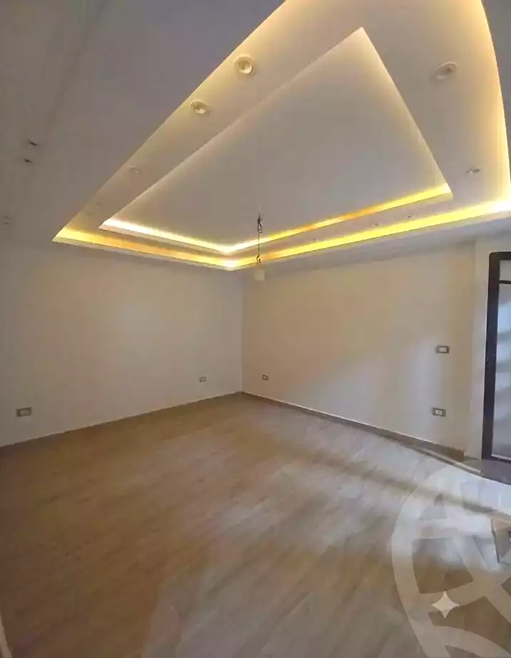 https://aqarmap.com.eg/en/listing/7235981-for-sale-alexandria-al-agamy-lbytsh-mohamed-el-fardi-st