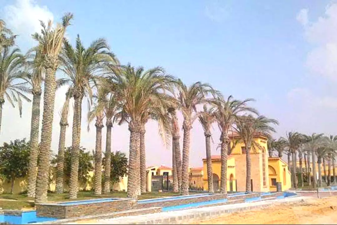 https://aqarmap.com.eg/en/listing/7235999-for-sale-cairo-new-cairo-compounds-kattameya-gardens