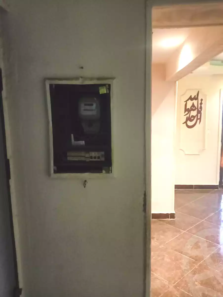 https://aqarmap.com.eg/ar/listing/7236224-for-sale-cairo-6th-of-october-el-ahyaa-neighborhood-5th-street-2