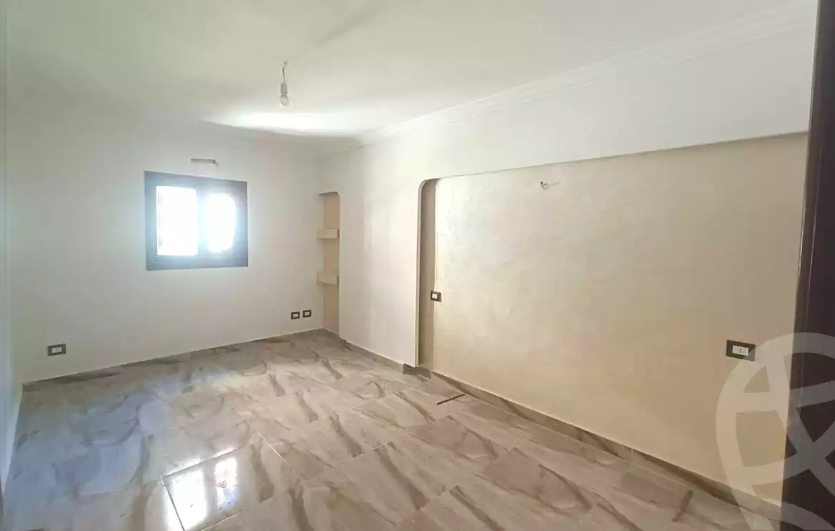 https://aqarmap.com.eg/en/listing/7236464-for-sale-alexandria-al-agamy-lbytsh-princess-st