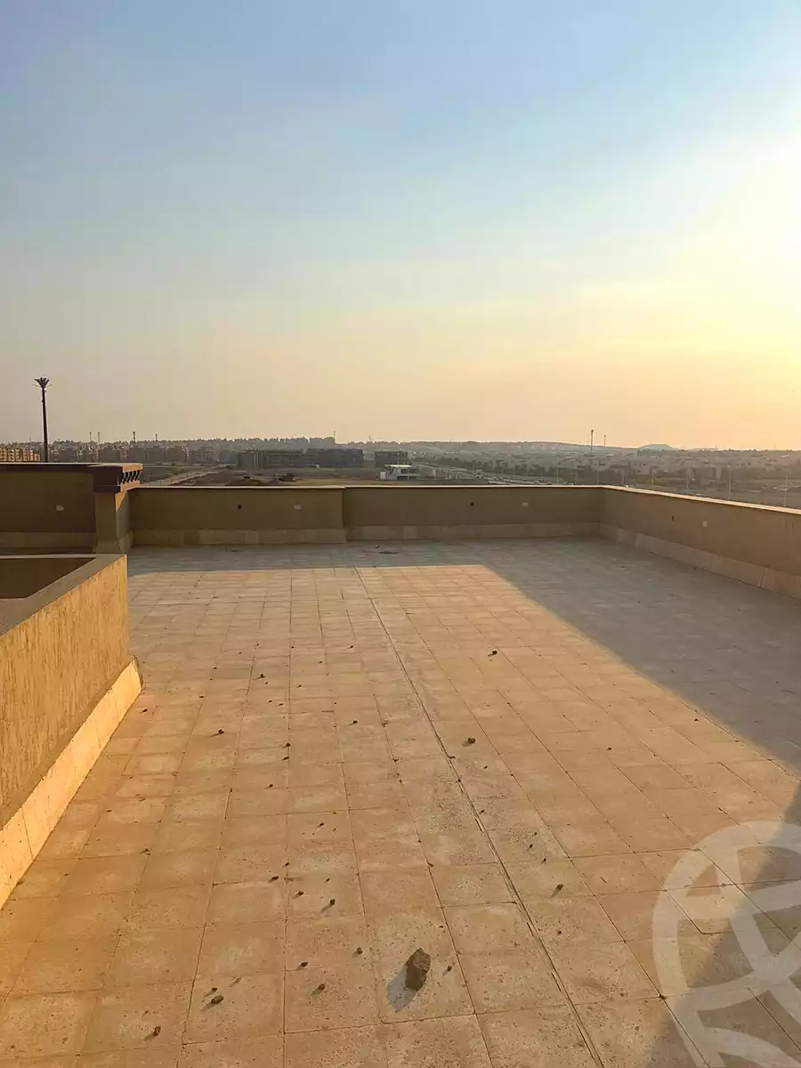 https://aqarmap.com.eg/en/listing/7236600-for-sale-cairo-el-sheikh-zayed-city-compounds-greens