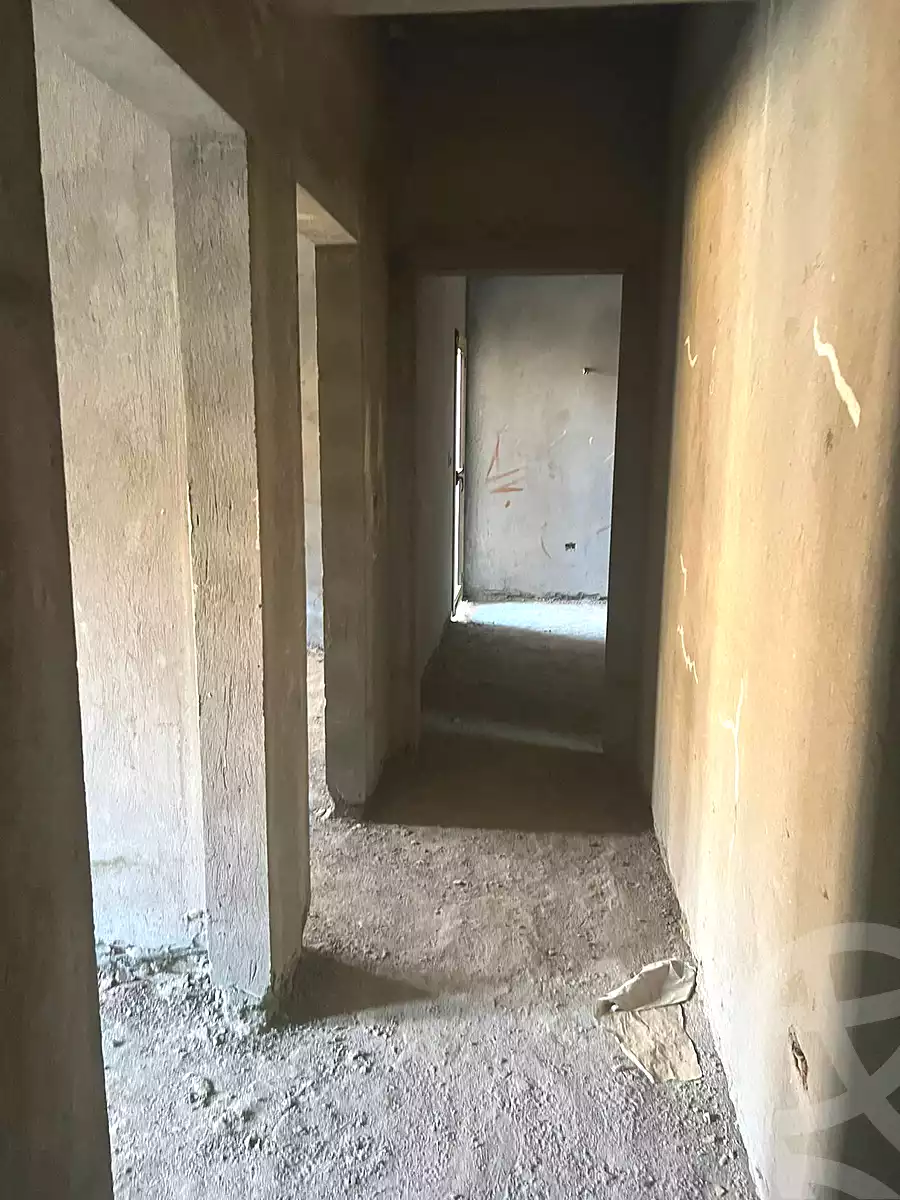 https://aqarmap.com.eg/en/listing/7236600-for-sale-cairo-el-sheikh-zayed-city-compounds-greens
