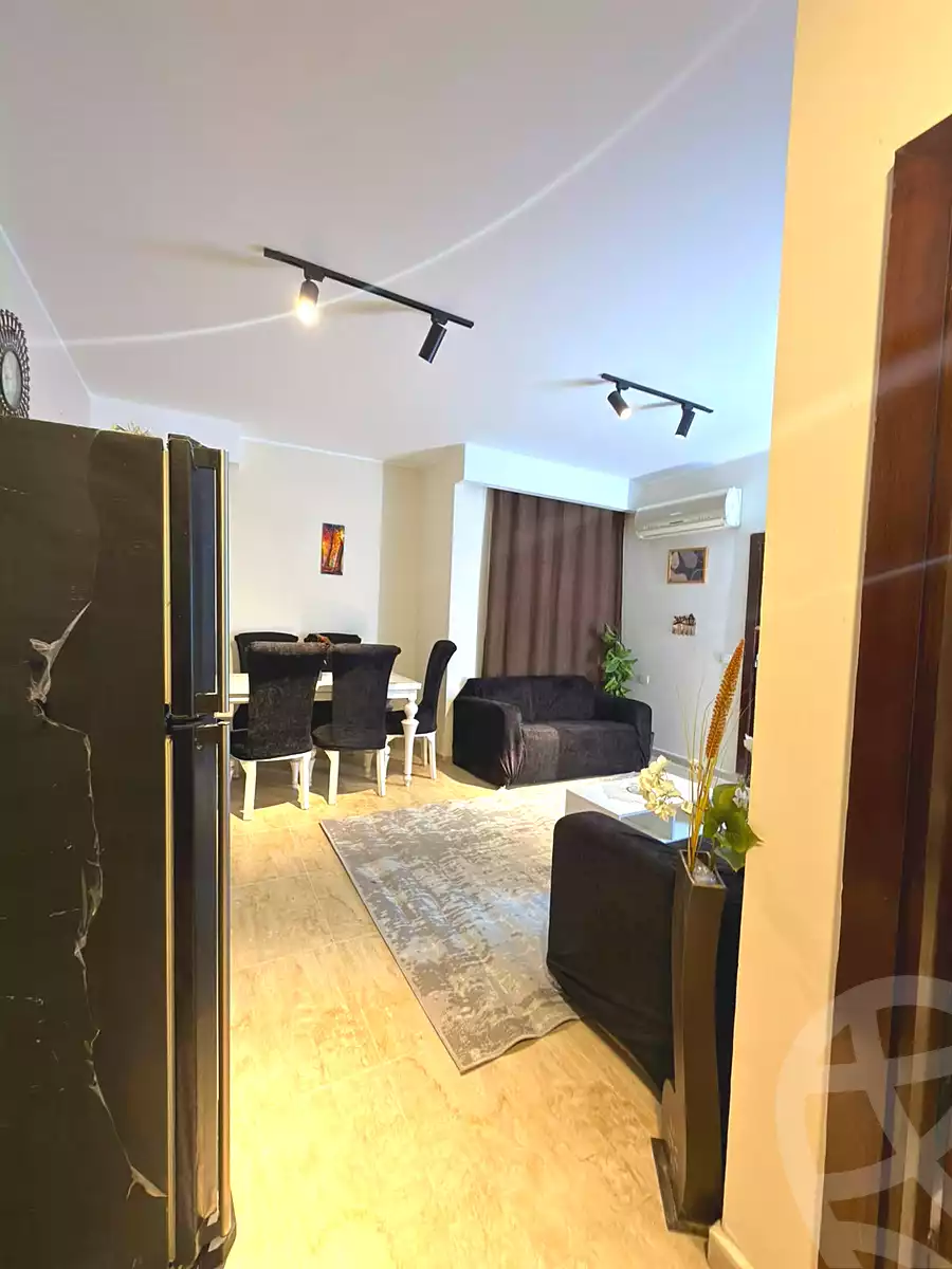 https://aqarmap.com.eg/en/listing/7236743-for-rent-cairo-el-sheikh-zayed-city-el-hay-eltaseaa