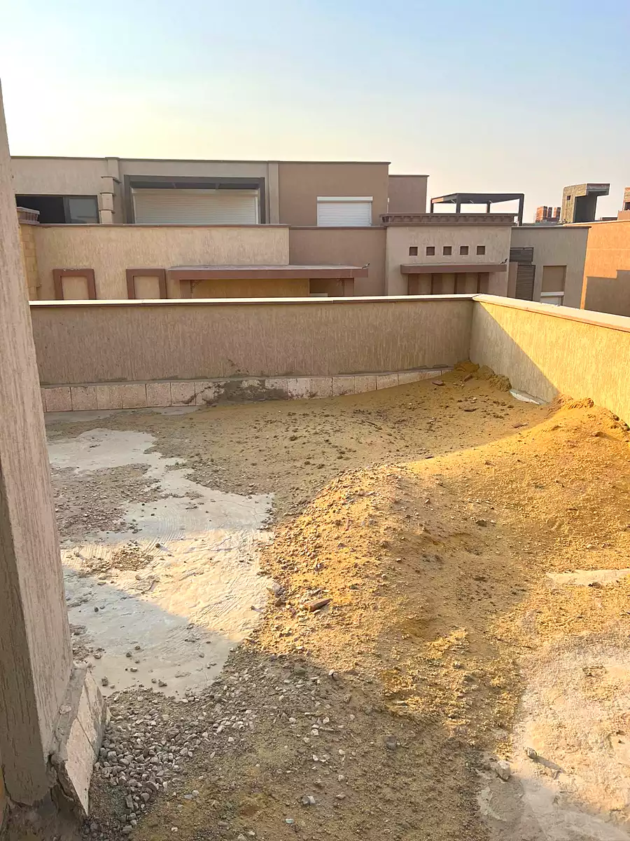 https://aqarmap.com.eg/ar/listing/7236767-for-sale-cairo-el-sheikh-zayed-city-compounds-greens