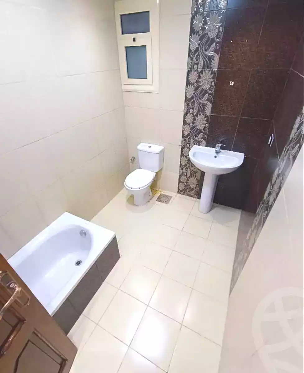 https://aqarmap.com.eg/ar/listing/7236787-for-sale-alexandria-sydy-bshr-sydy-bshr-bhry-shr-lsg-mhmd-bd-lslm