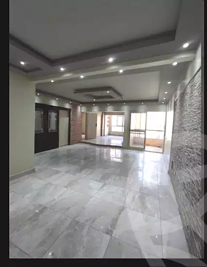 https://aqarmap.com.eg/ar/listing/7237063-for-rent-alexandria-moharram-bey