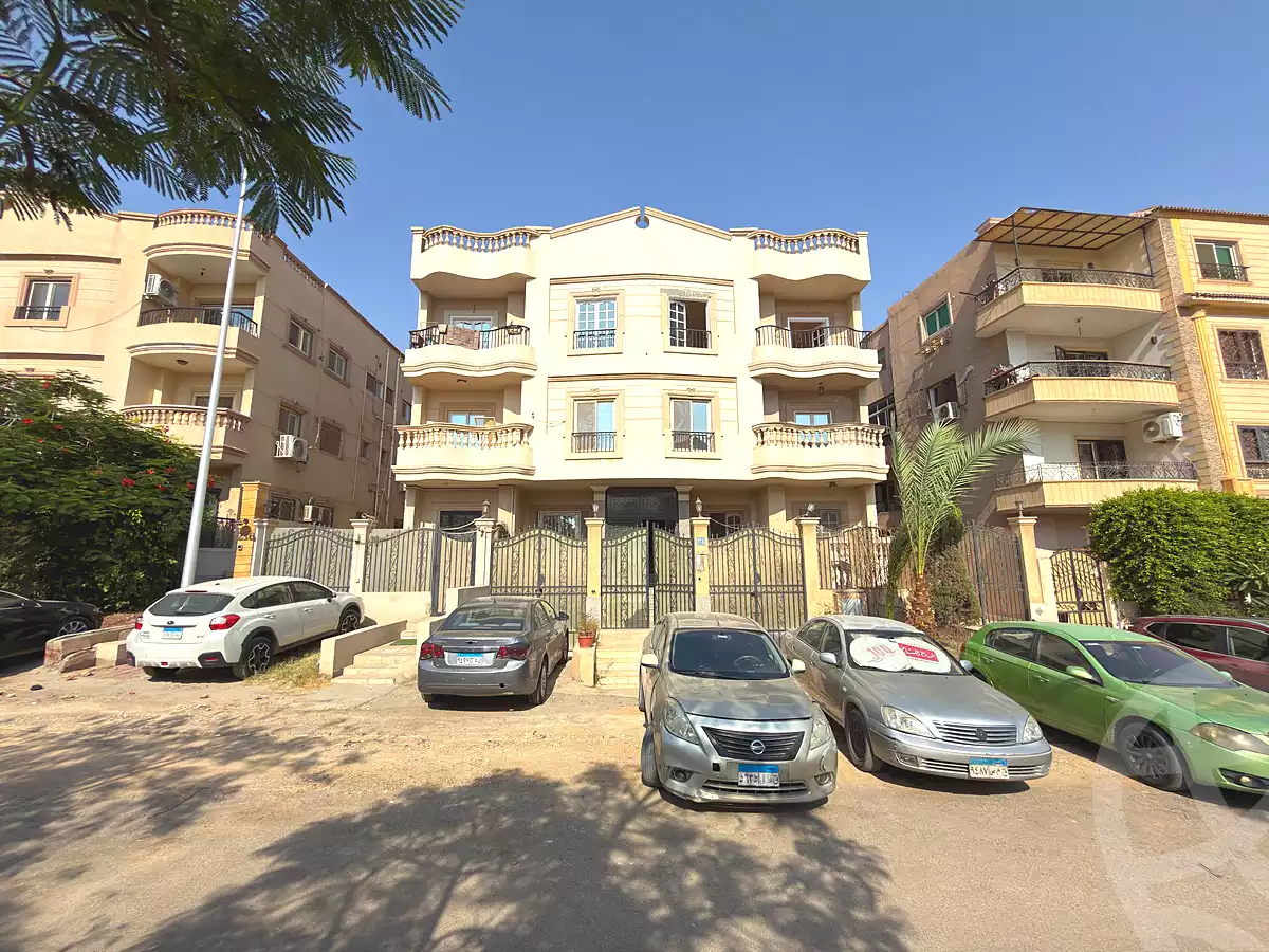https://aqarmap.com.eg/ar/listing/7237096-for-rent-cairo-new-cairo-el-banafsg-el-banafsag-10-d-ahmed-okasha-st