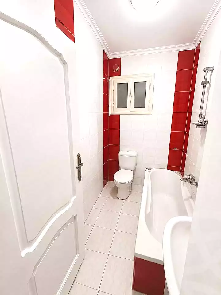 https://aqarmap.com.eg/ar/listing/7237165-for-sale-alexandria-glim