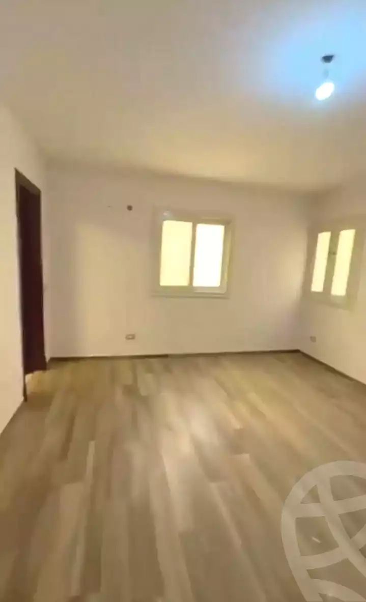 https://aqarmap.com.eg/ar/listing/7237213-for-rent-alexandria-smouha-compounds-in-smouha