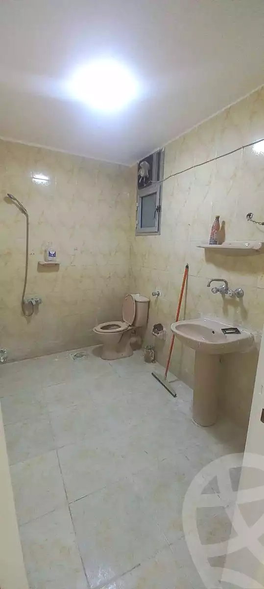 https://aqarmap.com.eg/en/listing/7237235-for-sale-alexandria-el-asafra-shr-45