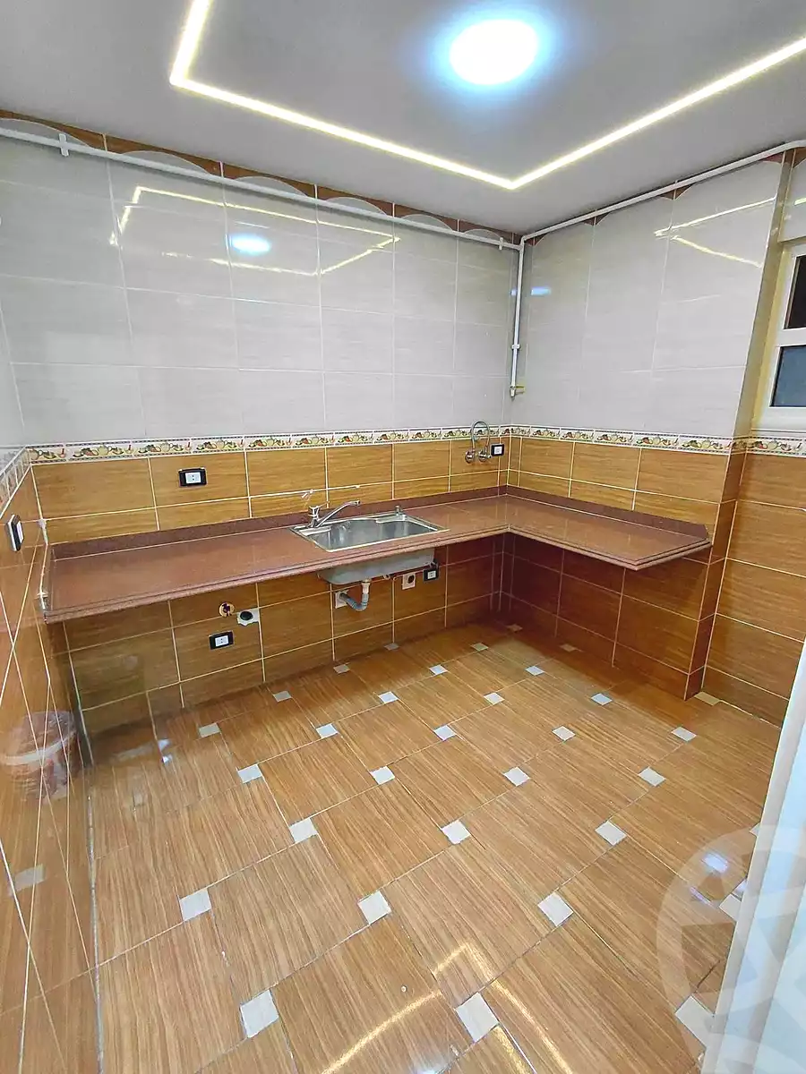 https://aqarmap.com.eg/ar/listing/7237278-for-sale-alexandria-sydy-bshr-sydy-bshr-bhry-shr-lsg-mhmd-bd-lslm
