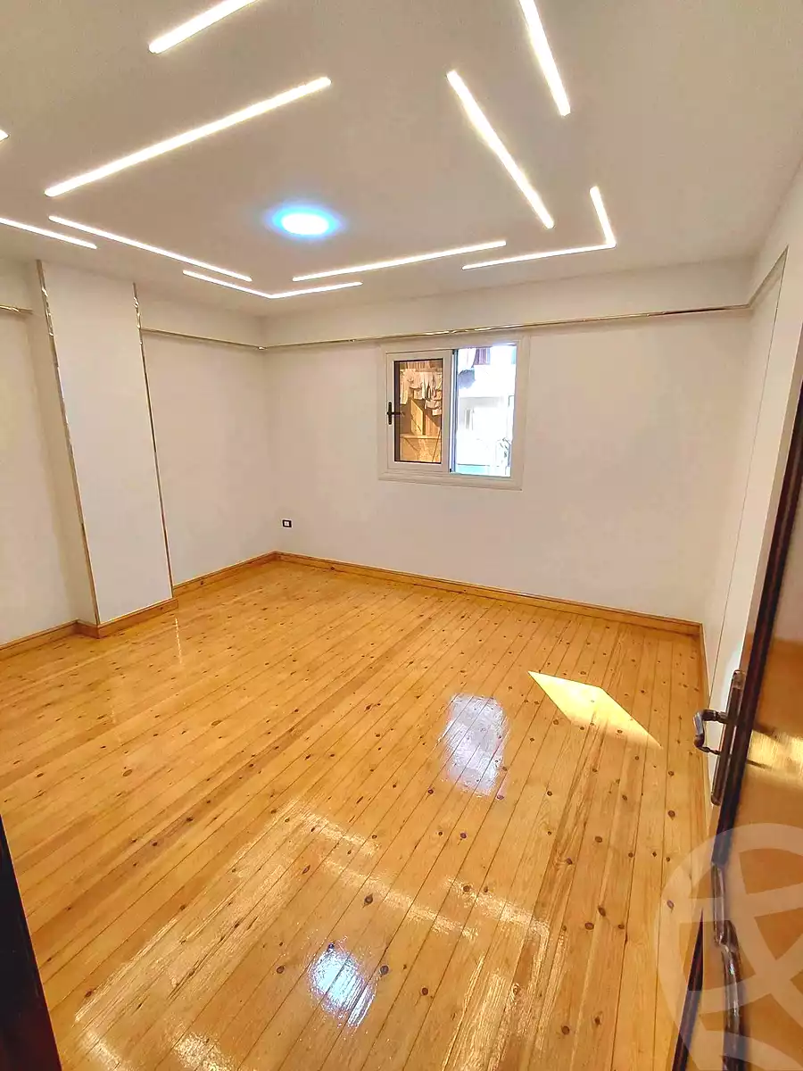 https://aqarmap.com.eg/ar/listing/7237278-for-sale-alexandria-sydy-bshr-sydy-bshr-bhry-shr-lsg-mhmd-bd-lslm