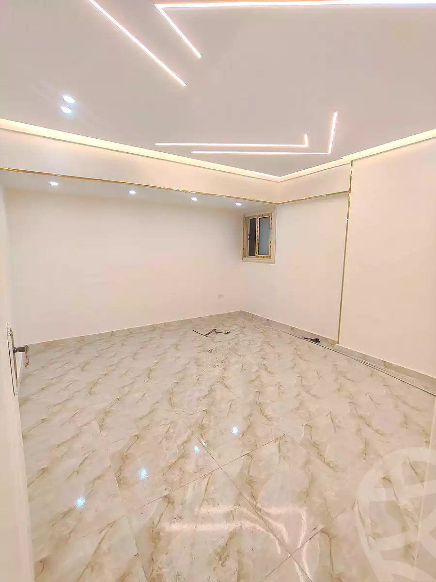 https://aqarmap.com.eg/ar/listing/7237300-for-sale-alexandria-sydy-bshr-sydy-bshr-bhry-shr-mhmwd-l-yswy
