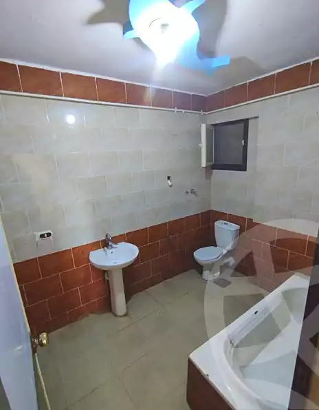 https://aqarmap.com.eg/ar/listing/7237303-for-rent-alexandria-lsywf-el-falki